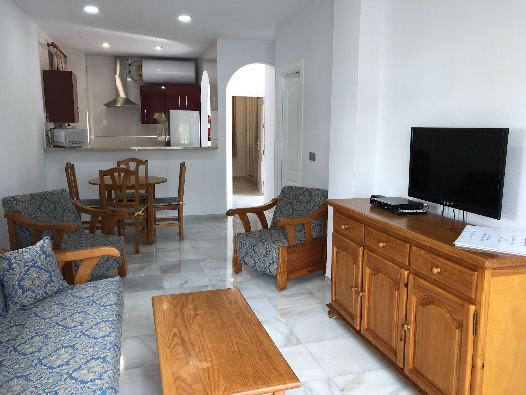 Apartamentos Las Rosas De Capistrano Nerja Exterior photo
