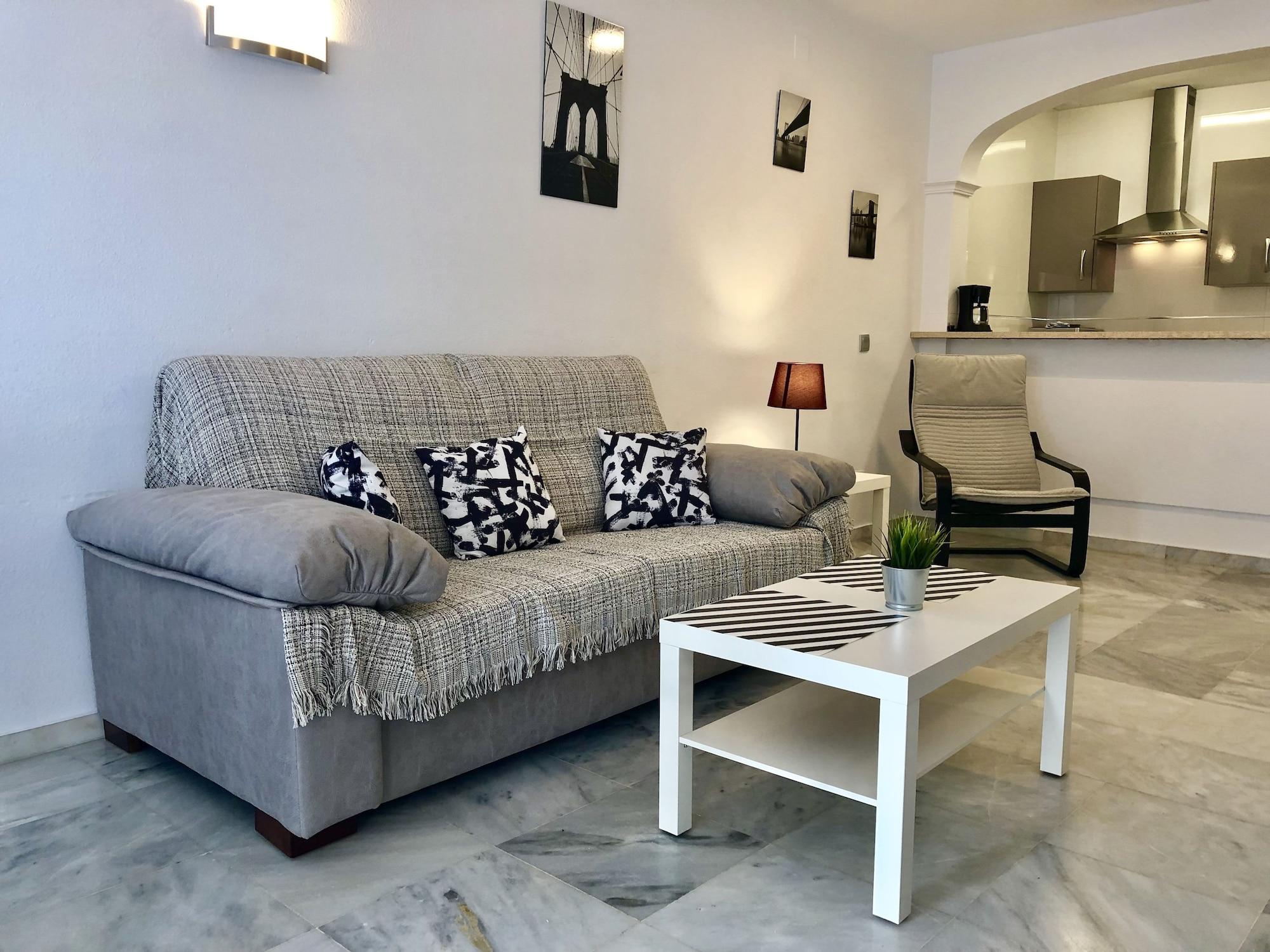 Apartamentos Las Rosas De Capistrano Nerja Exterior photo