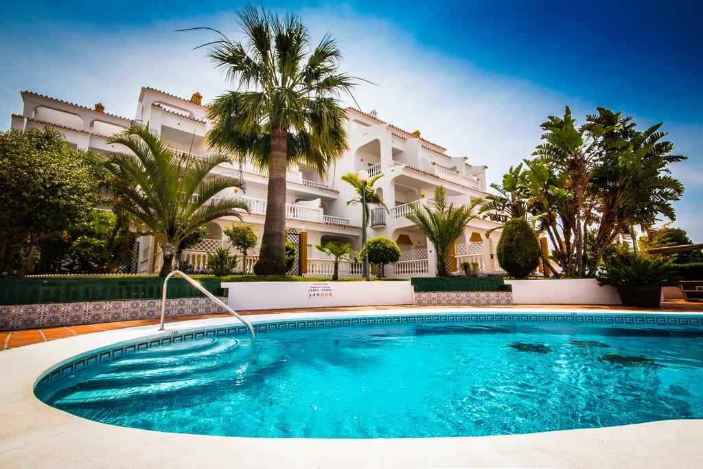 Apartamentos Las Rosas De Capistrano Nerja Exterior photo