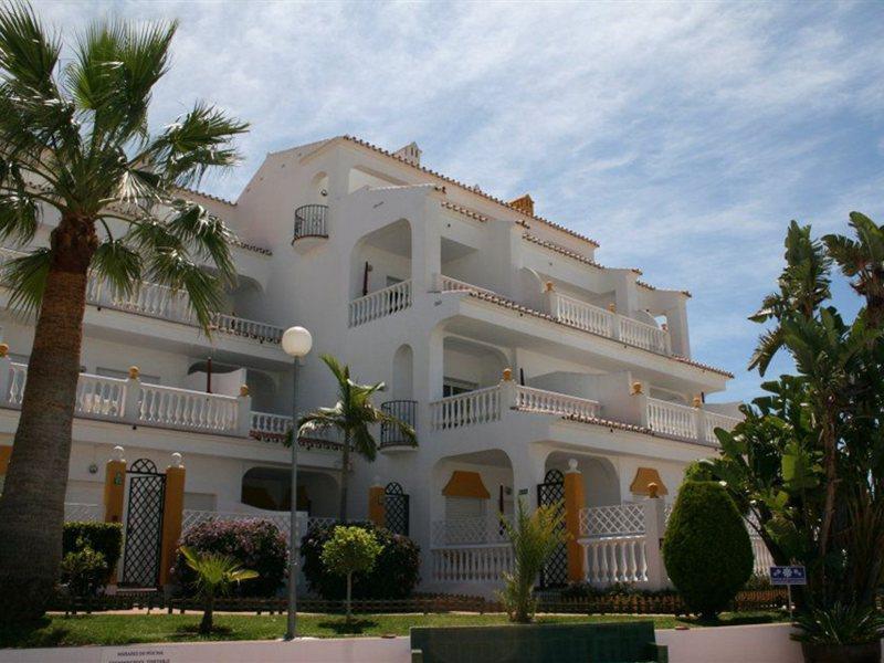 Apartamentos Las Rosas De Capistrano Nerja Exterior photo