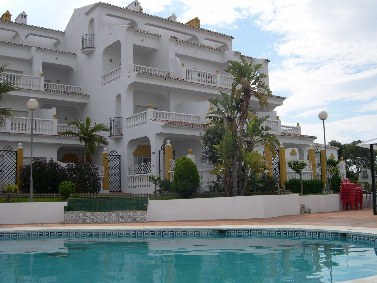 Apartamentos Las Rosas De Capistrano Nerja Exterior photo